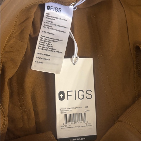 NWT!  Figs Women's Top & Pants Set,
Color earth - Picture 8 of 12